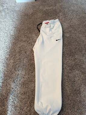 Nike Men's Basketball Dri-FIT White Joggers Swoosh Logo Pants